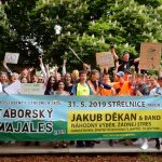 První ročník obnoveného táborského majálesu prošel ulicemi města