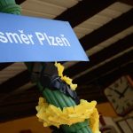 Poprask na ražickém nádraží. Oslavy obce a dráhy zahájil příjezd parní lokomotivy