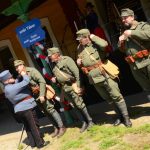 Poprask na ražickém nádraží. Oslavy obce a dráhy zahájil příjezd parní lokomotivy