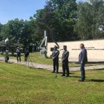 Piloti armádního stíhacího pluku zavzpomínali v Plané, nad letištěm proletěly Alcy