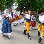 Počasí přálo, folkloru v Kovářově patřila náves