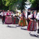 Počasí přálo, folkloru v Kovářově patřila náves