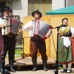 Počasí přálo, folkloru v Kovářově patřila náves