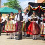 Počasí přálo, folkloru v Kovářově patřila náves