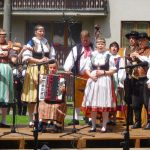 Počasí přálo, folkloru v Kovářově patřila náves