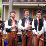 Počasí přálo, folkloru v Kovářově patřila náves