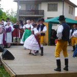 Počasí přálo, folkloru v Kovářově patřila náves