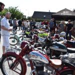 Milovníci techniky obdivovali ve Slapech historická auta, motorky i stabilní motor