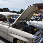 Milovníci techniky obdivovali ve Slapech historická auta, motorky i stabilní motor