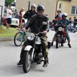 Milovníci techniky obdivovali ve Slapech historická auta, motorky i stabilní motor