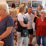 Fotografie, malby a řezbářské práce vystavují v jistebnické galerii