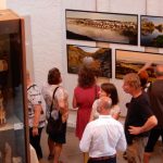 Fotografie, malby a řezbářské práce vystavují v jistebnické galerii