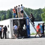 Záchranáři zasahovali u simulované nehody autobusu
