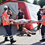Záchranáři zasahovali u simulované nehody autobusu