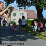 Radimovický koňák oslavil jubilejní 35. ročník vzpomínkou na legendárního startéra a delší tratí