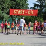Radimovický koňák oslavil jubilejní 35. ročník vzpomínkou na legendárního startéra a delší tratí