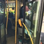 Ranní střet s trolejbusem v Budějovicích zavinil podle policie řidič auta. Doplněny fotografie od hasičů