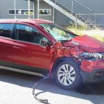 Ranní střet s trolejbusem v Budějovicích zavinil podle policie řidič auta. Doplněny fotografie od hasičů