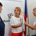 Hejtmanka ocenila titulem Jihočeská Kuchtička kolektiv jídelny z Dřítně