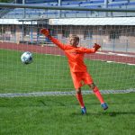 Mladí gólmani zakončili kemp tradičně soutěží jeden na jednoho