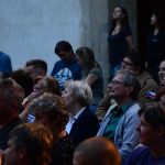 Divadelní léto na hradě Zvíkov začalo. Ochotníky z Kolína vyprovodil bouřlivý aplaus