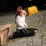 Divadelní léto na hradě Zvíkov začalo. Ochotníky z Kolína vyprovodil bouřlivý aplaus
