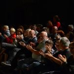 Divadelní léto na hradě Zvíkov začalo. Ochotníky z Kolína vyprovodil bouřlivý aplaus