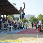 Juškovi chybělo v Táboře do Kataru 11 cm