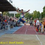 Juškovi chybělo v Táboře do Kataru 11 cm