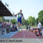 Juškovi chybělo v Táboře do Kataru 11 cm