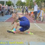 Juškovi chybělo v Táboře do Kataru 11 cm