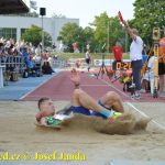 Juškovi chybělo v Táboře do Kataru 11 cm