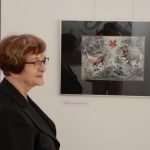 Galerie U Radnice vystavuje dílo výtvarníka se záběrem od leporela ke Komenskému