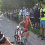 Nevyhráli, přesto se radovali. Mladí triatlonisté ve fotogalerii