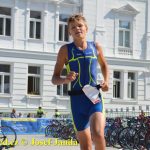 Nevyhráli, přesto se radovali. Mladí triatlonisté ve fotogalerii