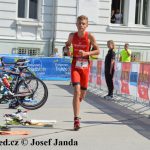 Nevyhráli, přesto se radovali. Mladí triatlonisté ve fotogalerii
