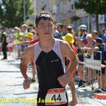 Nevyhráli, přesto se radovali. Mladí triatlonisté ve fotogalerii
