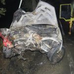 Mezi Municemi a Zliví začalo auto po nárazu hořet