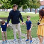 Potvory od Černovického potoka zdobí kamenné zdi strážního hradu