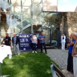 Potvory od Černovického potoka zdobí kamenné zdi strážního hradu