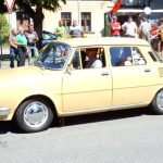 Účastníci srazu veteránů v neděli vyrazili z Chýnova na vyjížďku do Kamenice nad Lipou