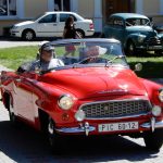 Účastníci srazu veteránů v neděli vyrazili z Chýnova na vyjížďku do Kamenice nad Lipou