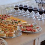 Myslkovice v sobotu slavily výročí zámku výstavou fotografií a pivem