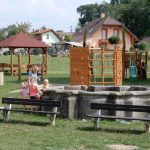 Myslkovice v sobotu slavily výročí zámku výstavou fotografií a pivem