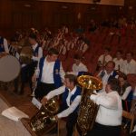 Zvuk dechových orchestrů byl slyšet jen pod střechou kulturního domu. Zlatá taktovka putovala do Plzně
