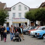 Přes nepřízeň počasí přijelo do Veselí na sto historických vozidel