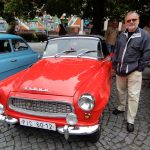 Přes nepřízeň počasí přijelo do Veselí na sto historických vozidel
