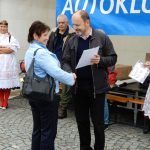 Přes nepřízeň počasí přijelo do Veselí na sto historických vozidel