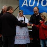 Přes nepřízeň počasí přijelo do Veselí na sto historických vozidel