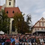 Koncert symfonického orchestru Bolech nadchl táborské náměstí